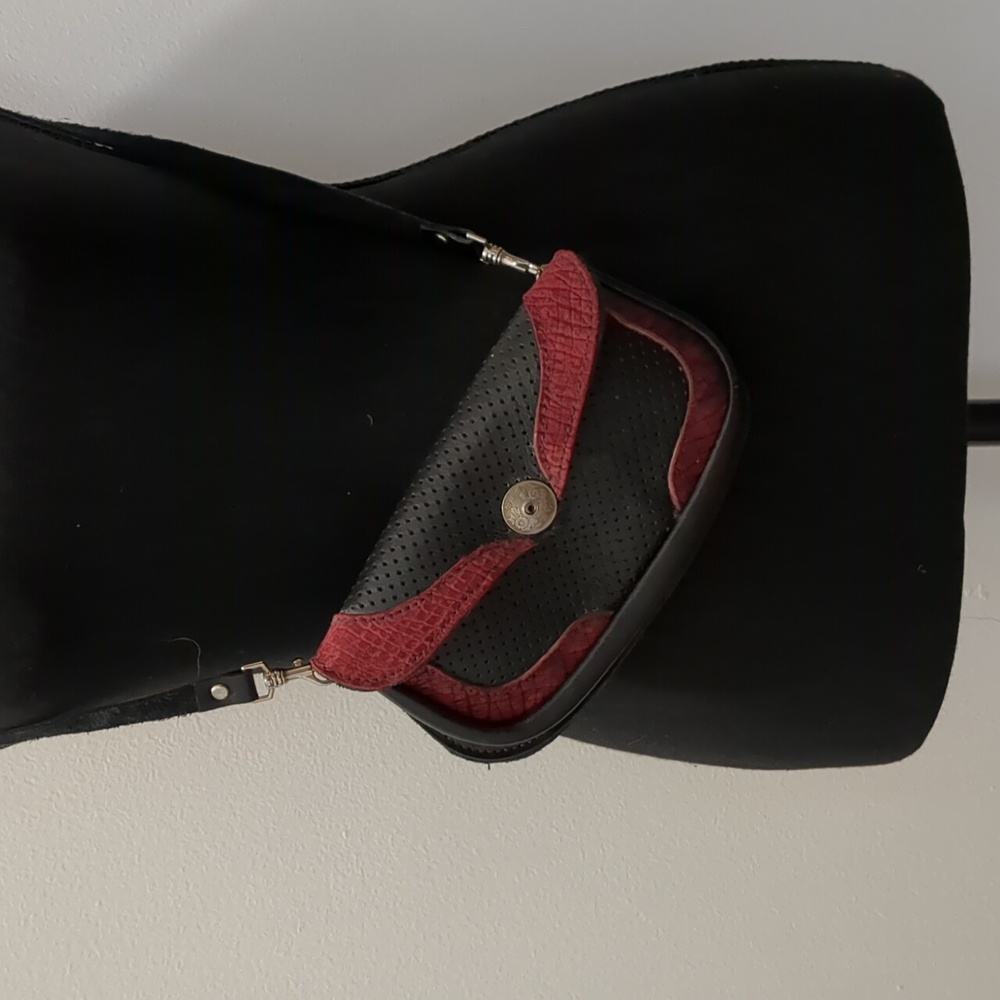 Leather purse